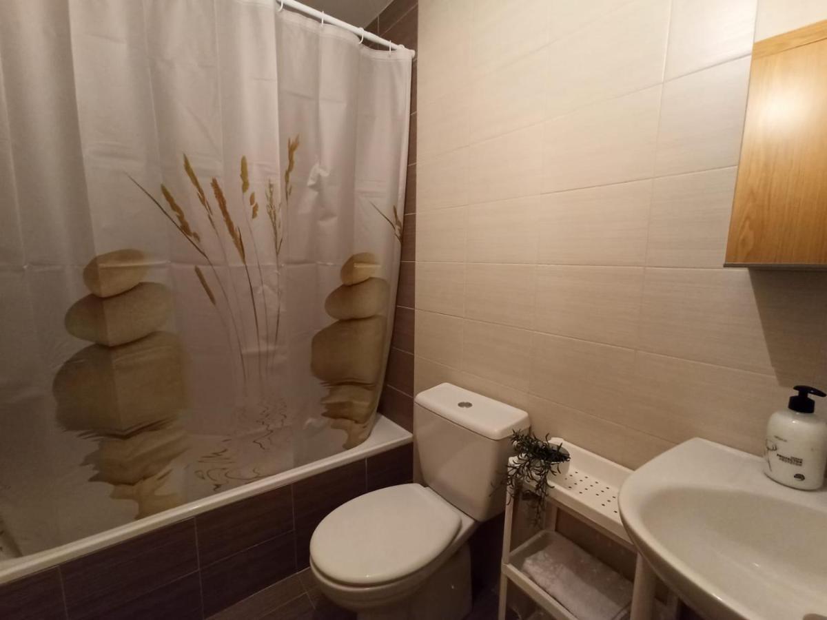 Apartamento Bolboretas Con Parking Privado Ares Kültér fotó