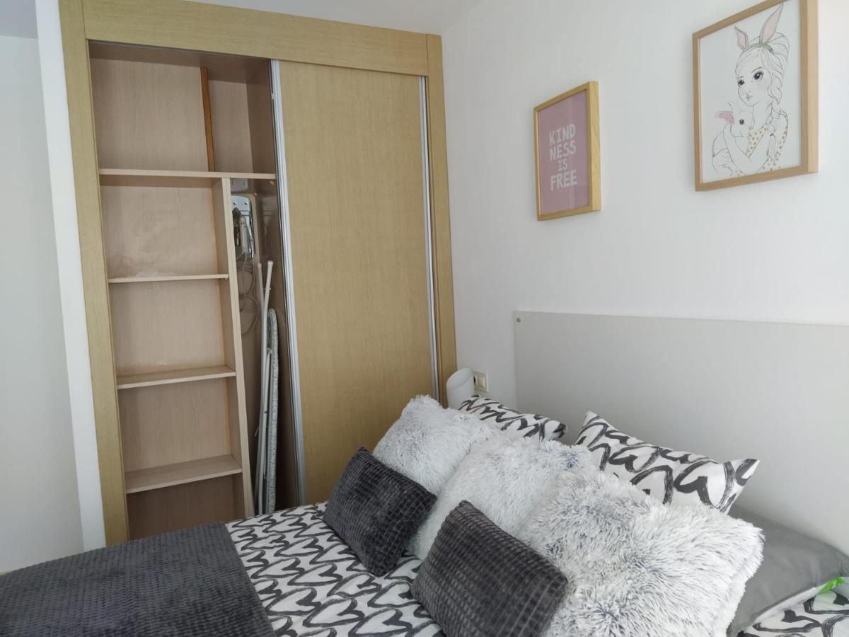 Apartamento Bolboretas Con Parking Privado Ares Kültér fotó